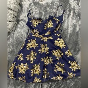 Blue and gold short dress